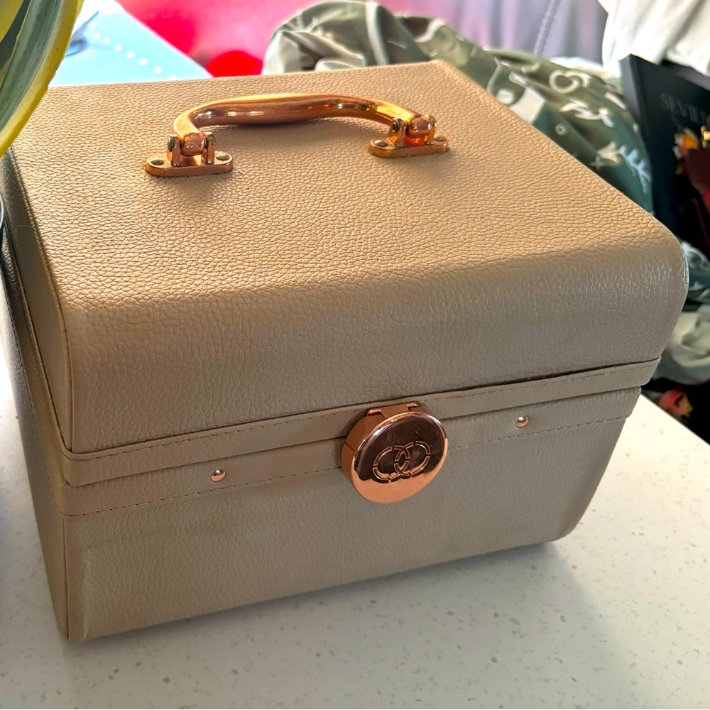 Caboodle makeup case.